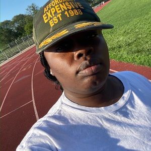 Meet your Posher, Bianca